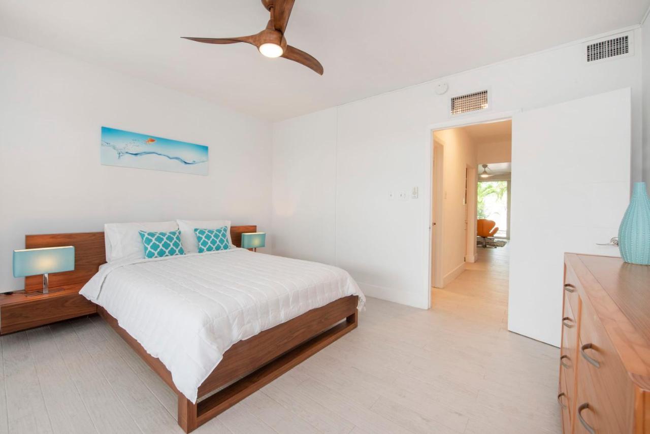 Beach Living At Island Pine Villas Blse จอร์จทาวน์ ภายนอก รูปภาพ