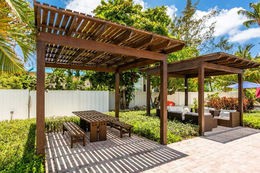 Beach Living At Island Pine Villas Blse จอร์จทาวน์ ภายนอก รูปภาพ